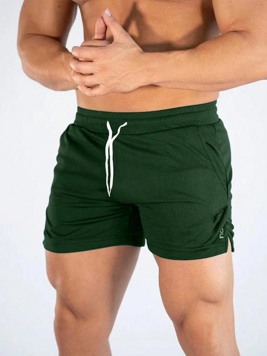 Manfinity Sport Streetwear Boyfriend Style Men Letter Graphic Drawstring Waist Split Hem Sports Stretchy Shorts Gym Shorts