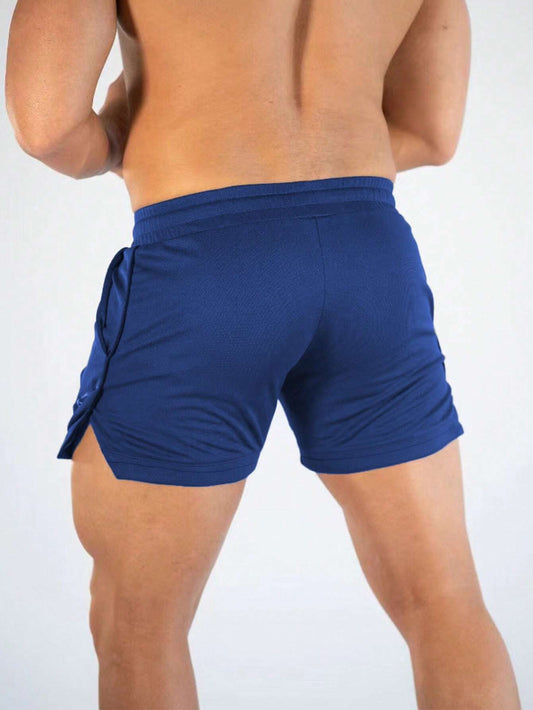 Manfinity Sport Streetwear Boyfriend Style Men Letter Graphic Drawstring Waist Split Hem Sports Stretchy Shorts Gym Shorts