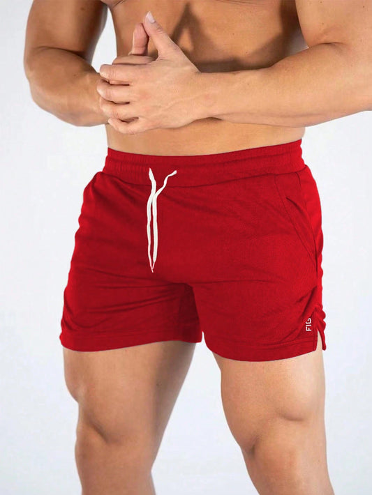 Manfinity Sport Streetwear Boyfriend Style Men Letter Graphic Drawstring Waist Split Hem Sports Stretchy Shorts Gym Shorts