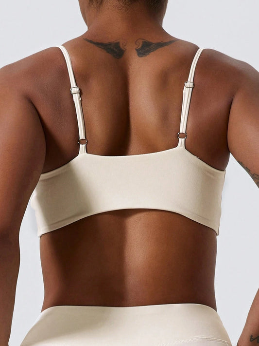 1Pc Super Soft Nude Fabric Breathable Sweat Absorbent Yoga Sports Underwear Twisted Chest Design Back Sling Outdoor Workout Leisure Bra Running Fitness Pilates Women