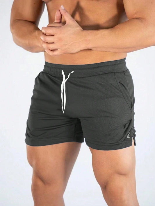 Manfinity Sport Streetwear Boyfriend Style Men Letter Graphic Drawstring Waist Split Hem Sports Stretchy Shorts Gym Shorts